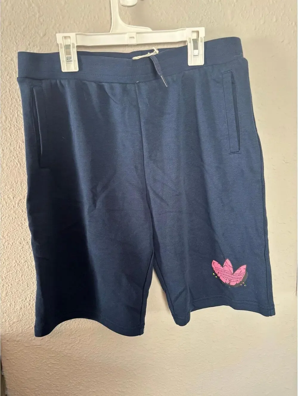 Youth NWOT Adidas boys sweat shorts navy size XL